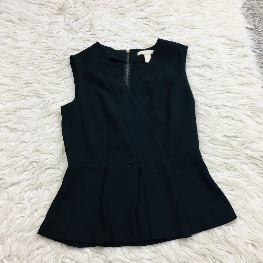Brand banana Republic Sleeveless Peplum Top Black Size 0